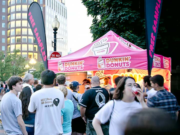 Free samples from Dunkin' Donuts. Photo by David Amadio.