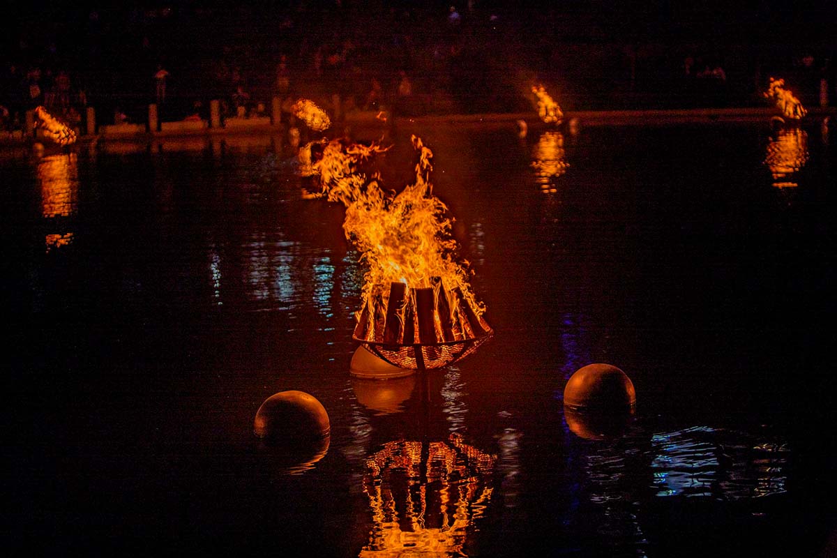 Braziers burning in Waterplace Basin. Photograph by Jeff Meunier.