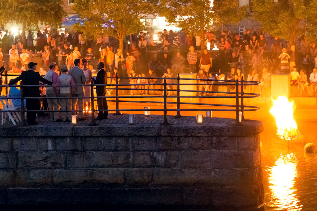 A wedding on the Confluence at WaterFire. Photograph by Tom Lincoln.